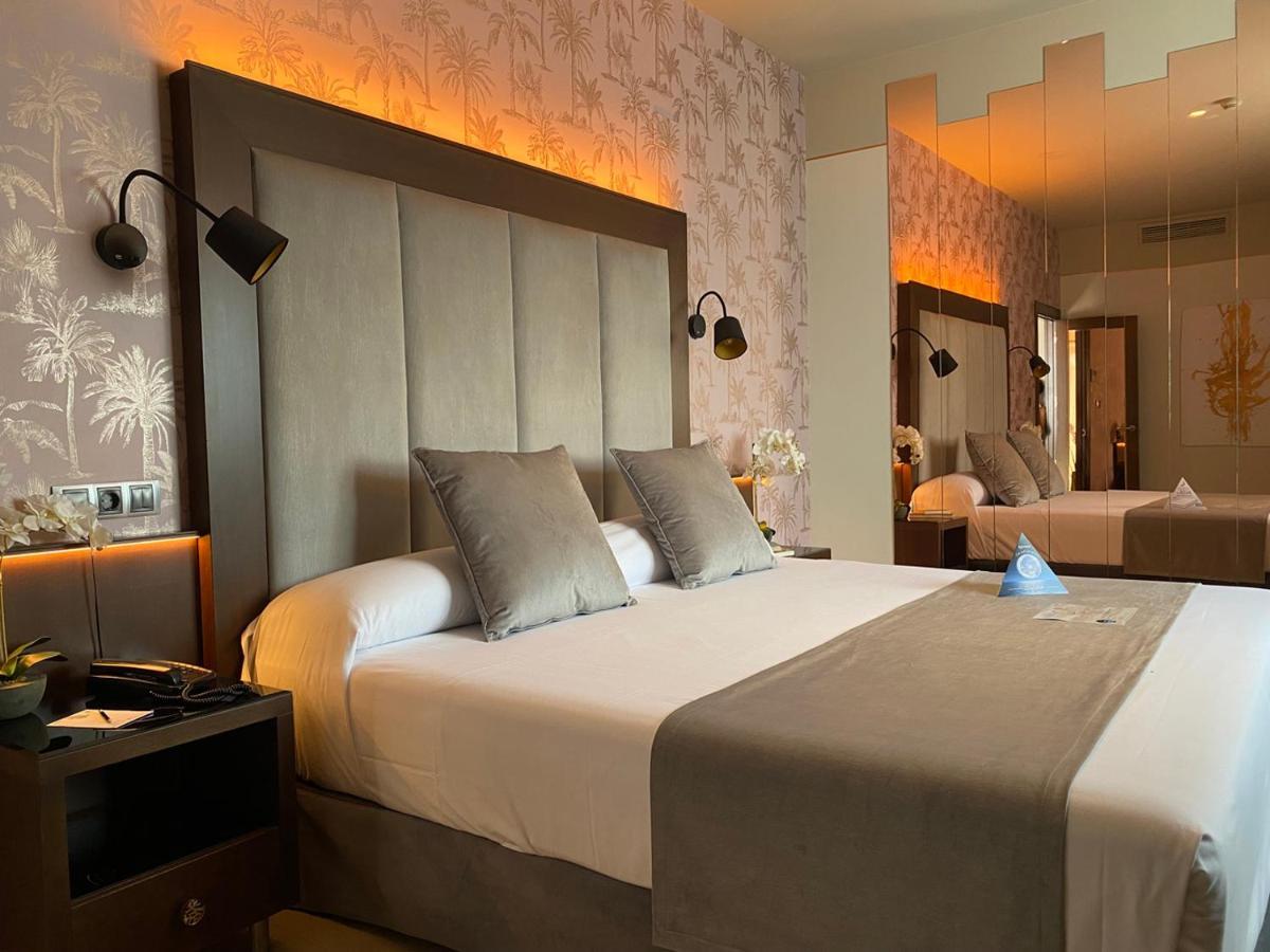 On Aleta Room Designed For Adults Almuñécar Exteriör bild